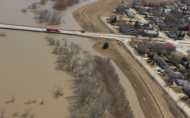 North end Morris River dike at PTH 75 just before closure